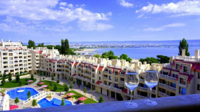 Апартаменти Варна Саут на плажа - Varna South Apartments on the beach